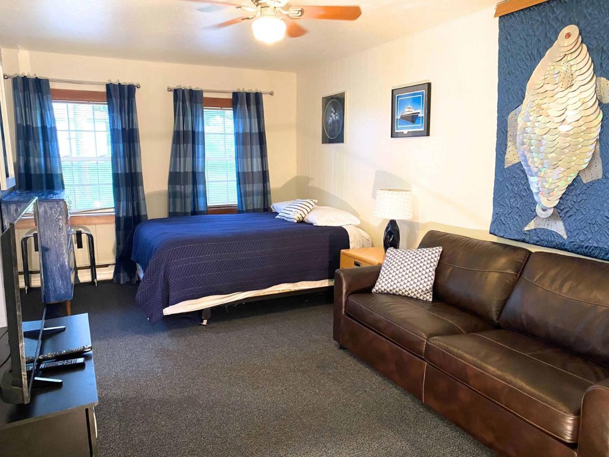 The Tides Inn Seward Buitenkant foto
